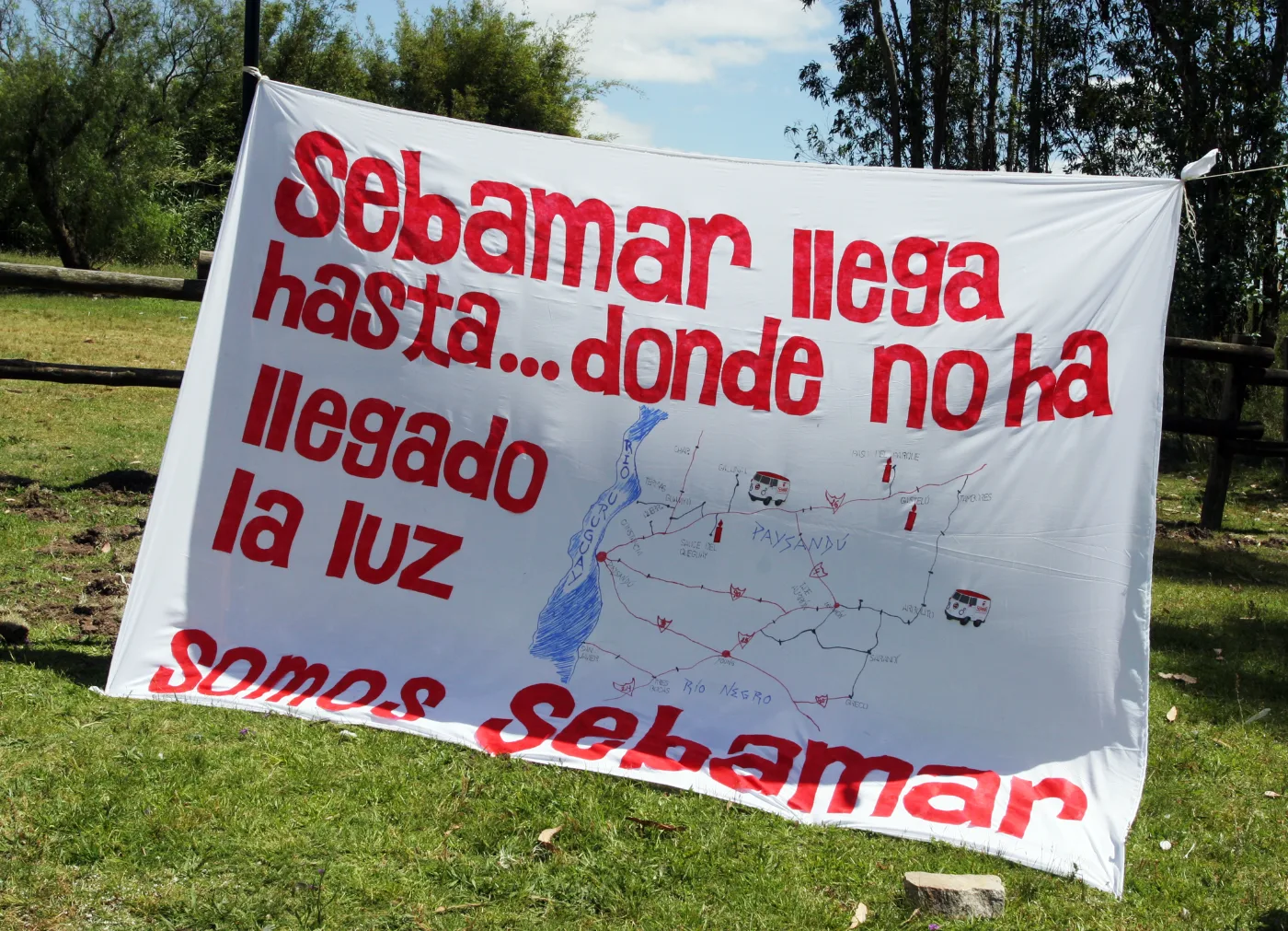 Cartel: Sebamar llega hasta donde no ha llegado la luz